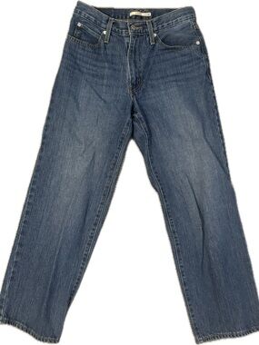 Levi's Women's ‘94 Baggy Jeans in Medium Blue Denim